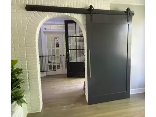 builders-barn-doors-in-tn-custom-rustic-doors-for-every-home-small-0