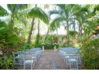 key-west-wedding-planner-for-a-memorable-celebration-small-1
