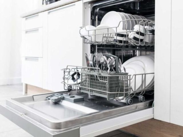 the-importance-of-professional-washer-repair-for-modern-homes