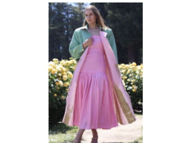 womens-coat-with-heart-buttons