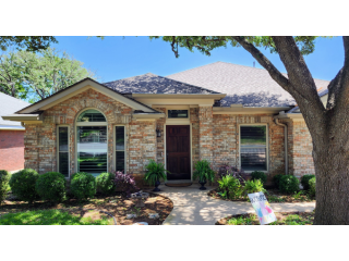 quality-roofing-services-near-dripping-springs-small-0