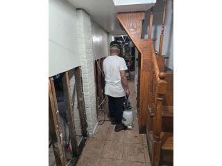 aqua-clean-water-damage-restoration-small-1