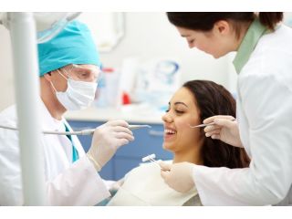what-to-expect-during-a-dental-veneers-procedure-in-2026-small-1