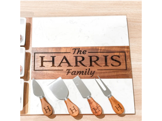 elegant-personalized-wedding-gifts-for-every-couple-small-0