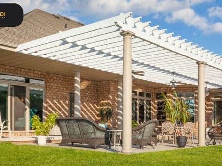 custom-backyard-hardscape-solutions-for-outdoor-living