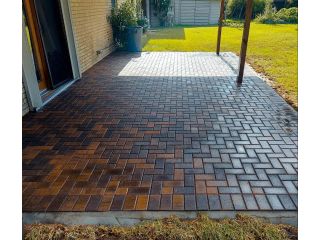 professional-paver-walkway-installation-services-small-0