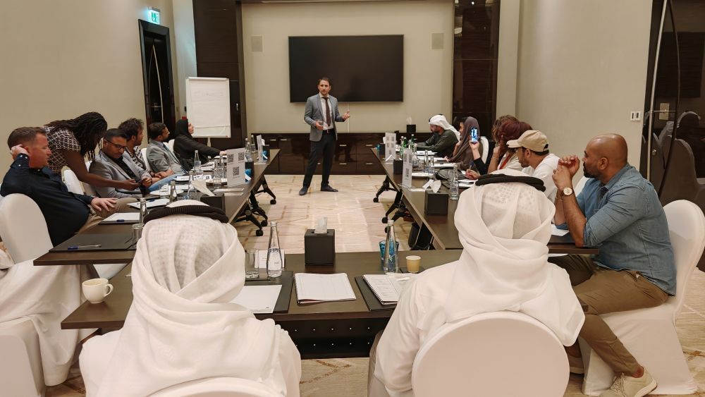 public-speaking-coach-how-to-build-confidence-big-1