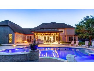 expert-pool-renovations-service-houston-specialists-small-0