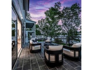 professional-home-builders-in-texas-for-personalized-custom-homes-small-1