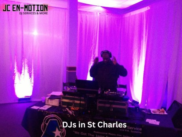 djs-in-st-charles-for-weddings-with-premium-sound-services