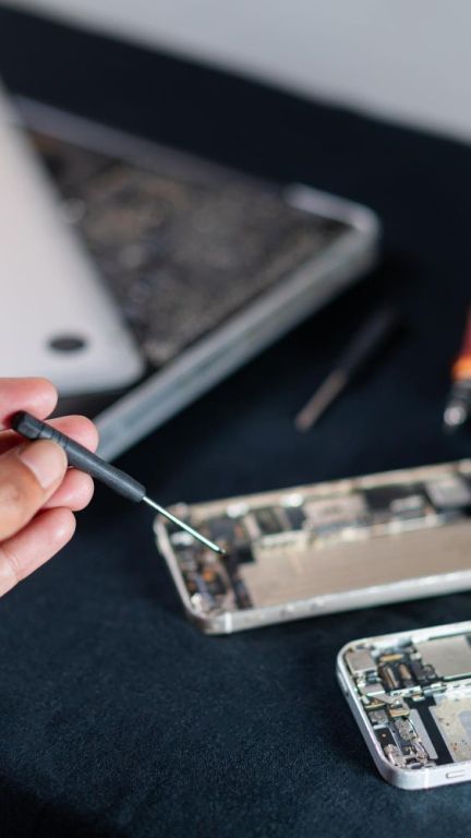 phone-repair-in-metrowest-west-orlando-urphone-store-big-0