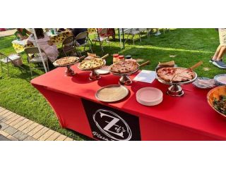 reliable-mobile-catering-service-for-events-parties-small-0