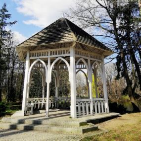 gazebo-contractor-services-gazebo-contractors-near-me-big-0