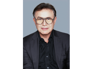 roubini-global-economics-small-0