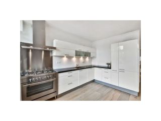 kitchen-renovation-contractors-in-the-villages-small-0