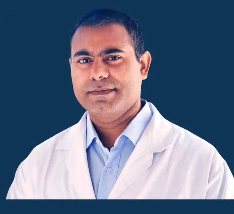 about-dr-suryaprakash-nagariya-spine-surgeon-in-indore-big-0