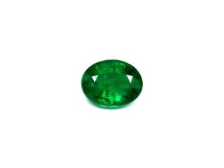 premium-emerald-gemstone-for-fine-jewelry-small-0