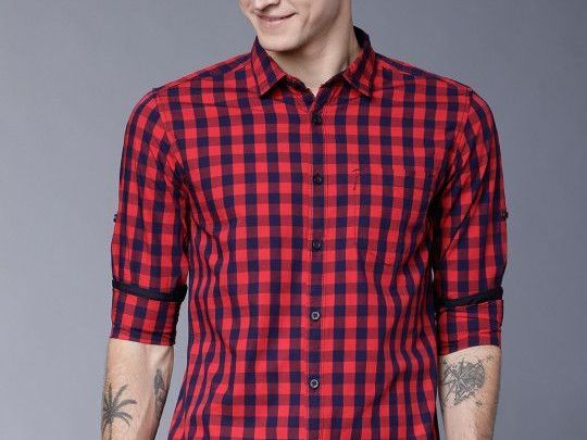highlander-men-red-navy-blue-slim-fit-checked-casual-shirt