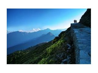 the-summer-charm-of-sar-pass-small-0