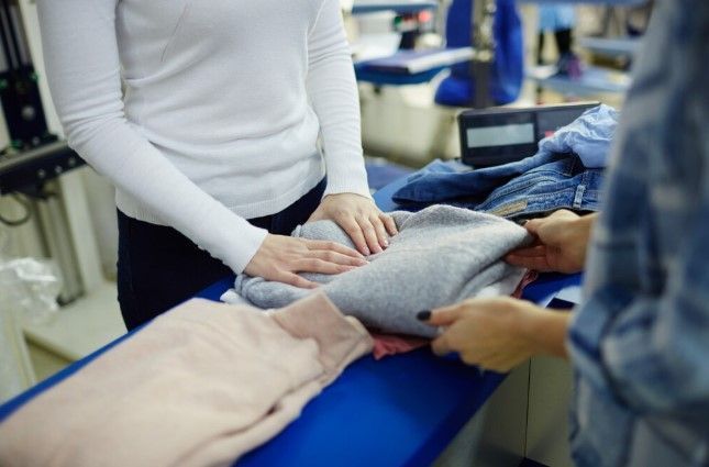 reliable-full-service-laundry-in-des-plaines-big-0