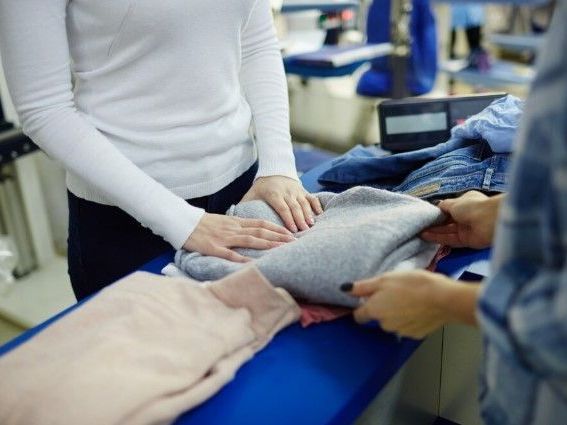 reliable-full-service-laundry-in-des-plaines