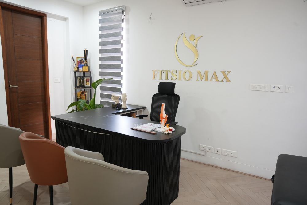 physiotherapy-clinic-anna-nagar-chennai-fitsiomax-big-0