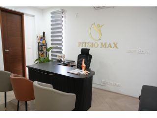 physiotherapy-clinic-anna-nagar-chennai-fitsiomax-small-0