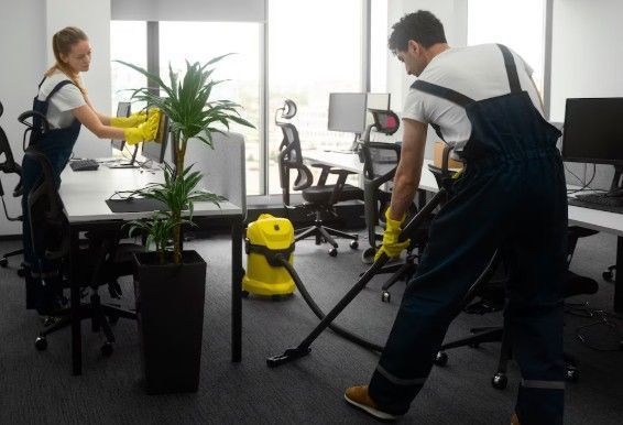professional-workplace-cleaning-in-fort-lauderdale-big-0