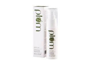 plum-women-green-tea-mattifying-moisturiser-50ml-small-0