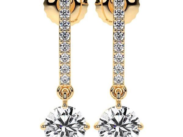 elegant-lab-diamond-stud-earrings-for-everyday-luxury