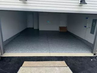 durable-garage-floor-coatings-for-modern-spaces-small-0