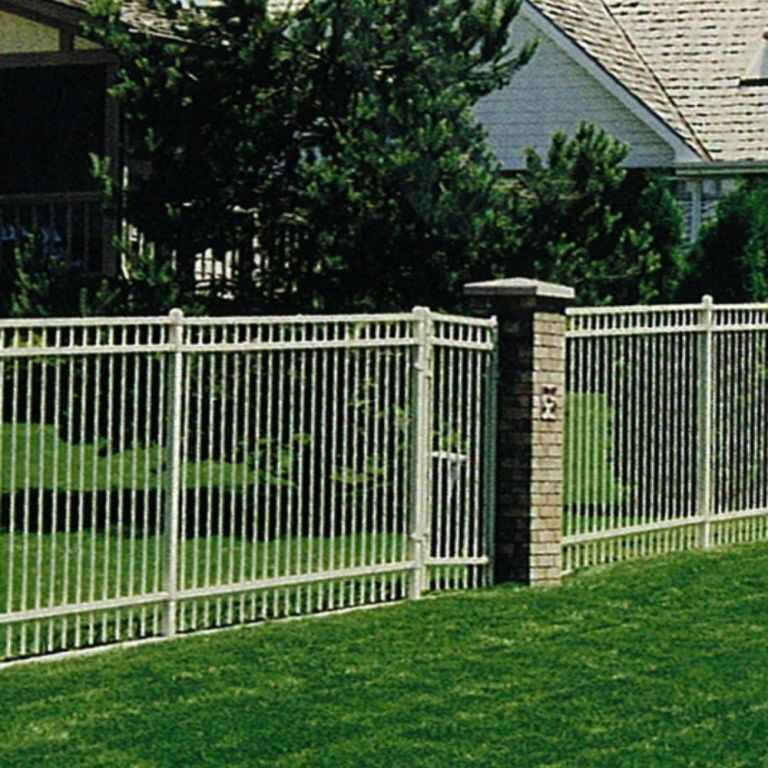 commercial-fence-installation-for-business-security-big-0
