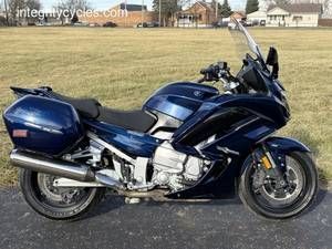 yamaha-bolt-for-sale-affordable-cruiser-bikes-online
