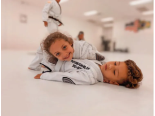 brazilian-jiu-jitsu-classes-for-kids-small-0