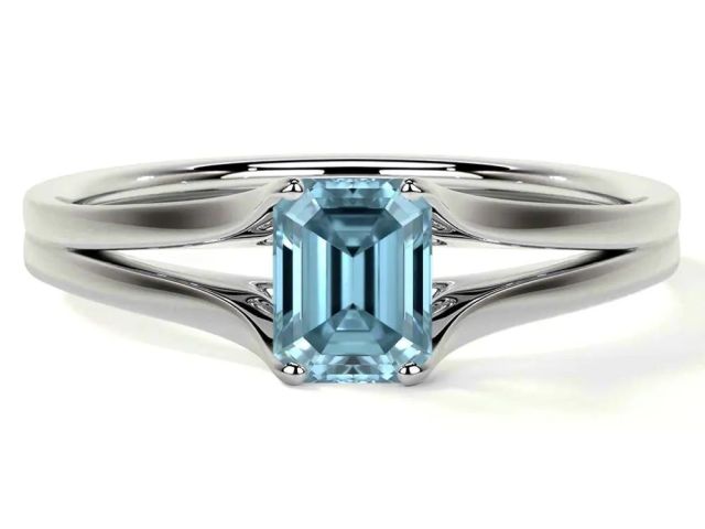 buy-emerald-cut-aquamarine-ring-060-cts-solitaire-aaa-quality