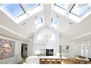 reduce-energy-bills-with-skylights-in-hot-weather-months-small-0