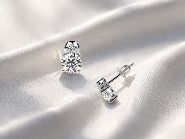 shop-igi-certified-lab-created-diamond-studs
