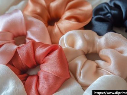 fashionable-hair-scrunchies-for-daily-wear