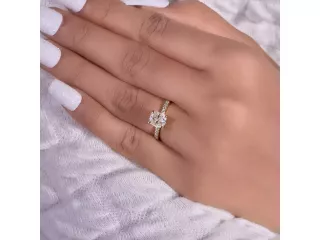 crushed-ice-cushion-cut-moissanite-ring-elegant-sparkle-fine-small-0