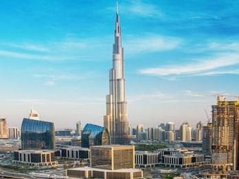 expert-carpenters-available-in-uae