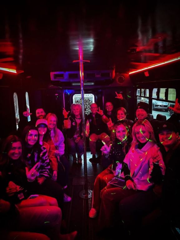 dallas-campus-rideshare-services-for-group-travel-big-1