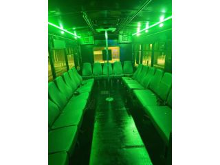 dallas-campus-rideshare-services-for-group-travel-small-0