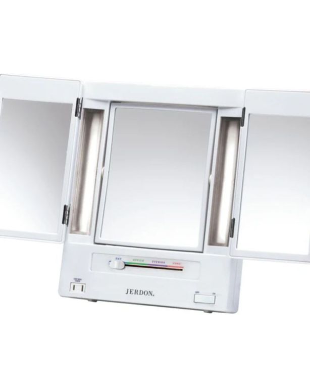 trifold-vanity-mirror-big-0