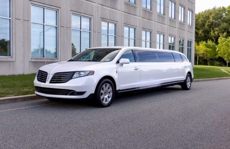 book-berkeley-limo-service-for-comfortable-and-stylish-travel-big-0