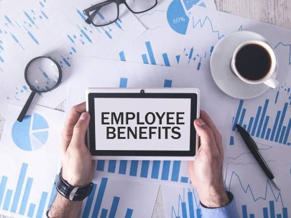 employee-benefits-review-omaha