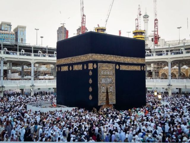 book-umrah-packages-from-florida-umrah-travel-agency