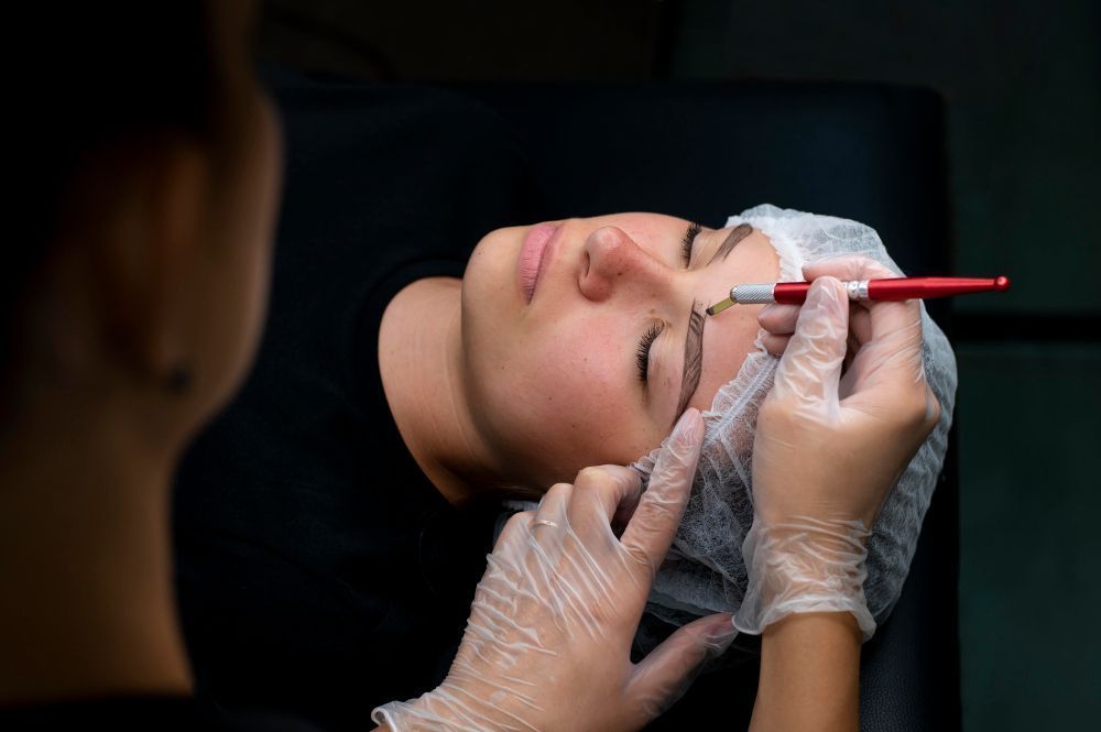 flawless-microblading-services-in-los-angeles-for-perfect-brows-big-2