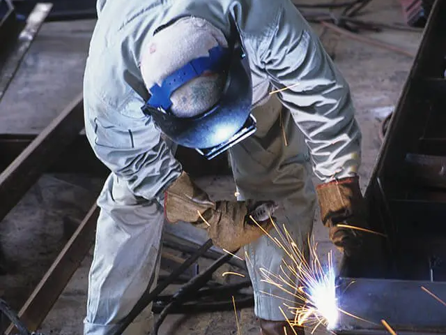 manufacturing-staffing-agencies-for-skilled-talent