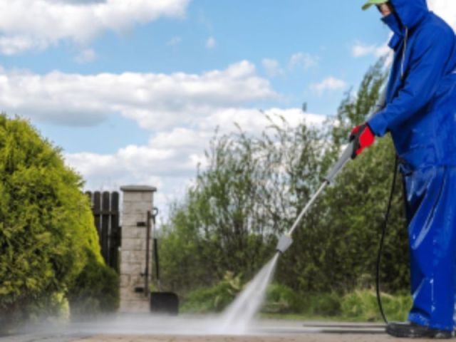 expert-pressure-washer-cleaning-services-utah-for-tough-stains