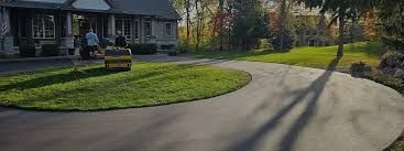 professional-concrete-sidewalks-contractor-services-big-0